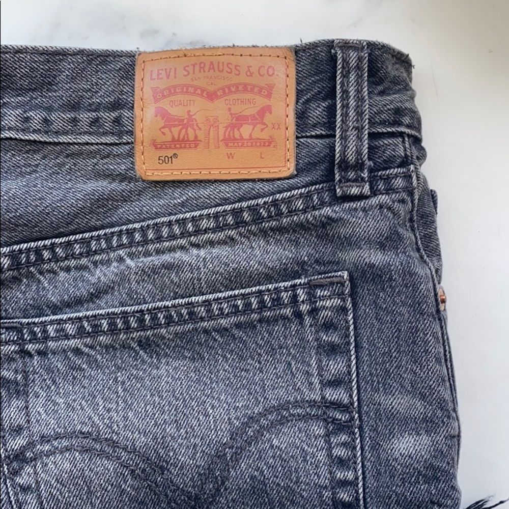 Levi’s black jean shorts